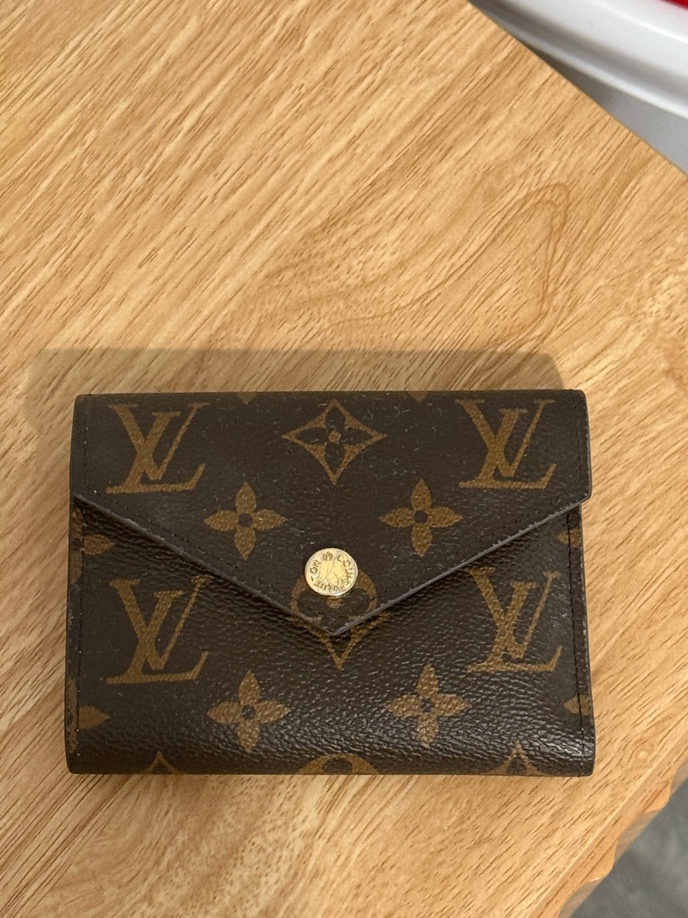 Louis Vuitton Monogram Brown Canvas Small Wallet